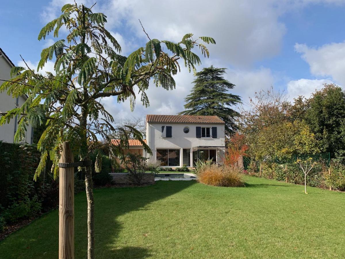 La Maison Chateau D'Eau : Piscine Pour 6/8 Pers Villa Saint-Benoit  Exterior photo